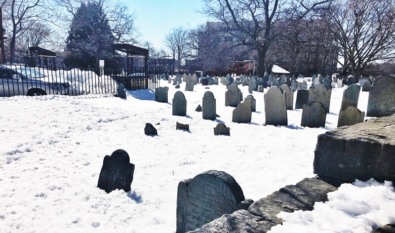 things to do in Salem Old Burying Point