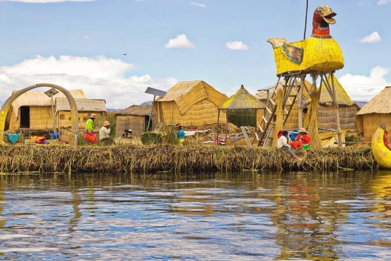 Travel Tips For Peru Floating island in Titicaca lake