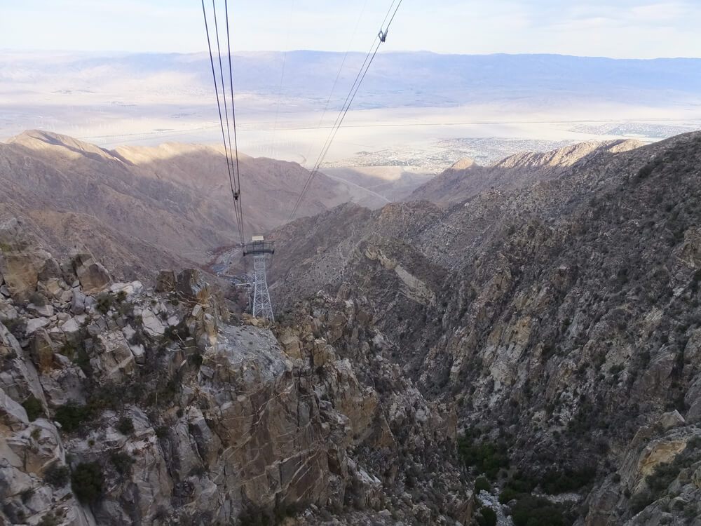 where it snows in California Palm Spring Aerial tramway