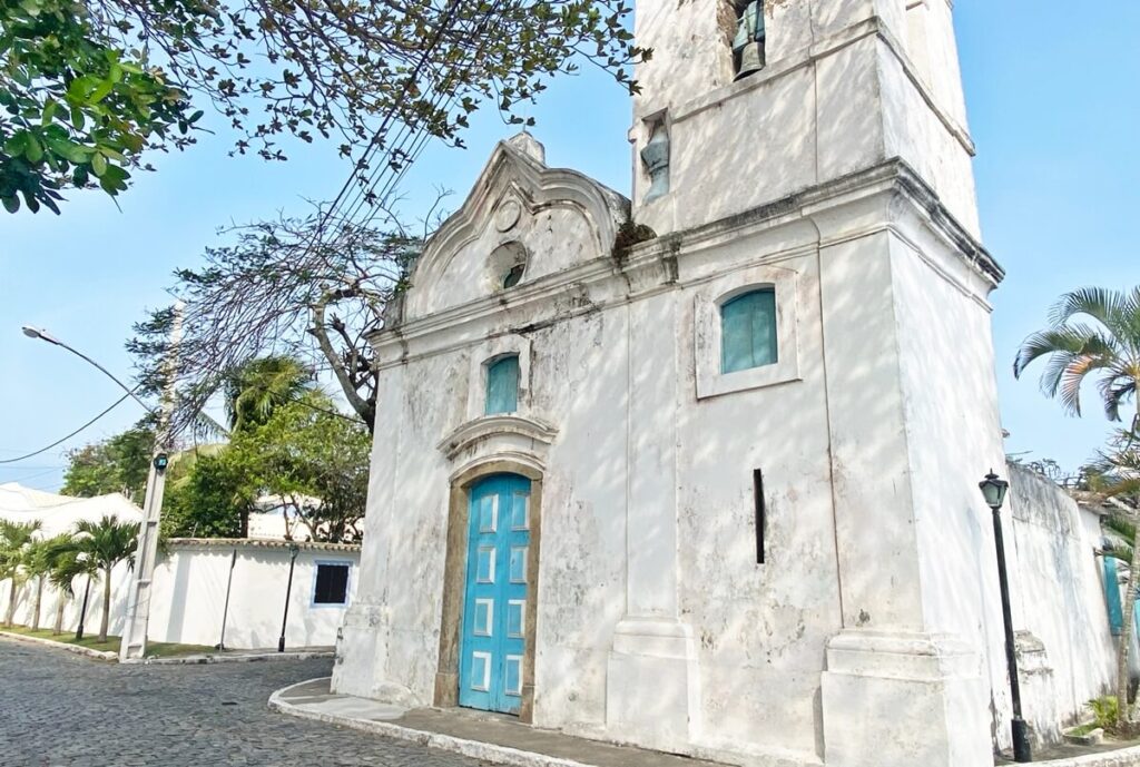 things to do in cabo frio capela de são benedito cabo frio