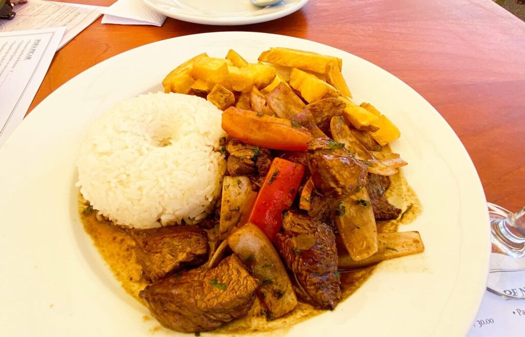 things to do in huacachina - Lomo saltado at Hacienda Bodega Tacama