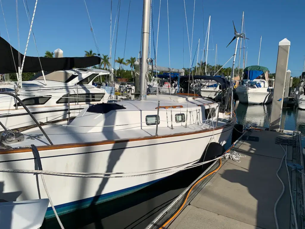 best Airbnbs in Key West Southern Cross 32 ft sailboat, beautiful marina