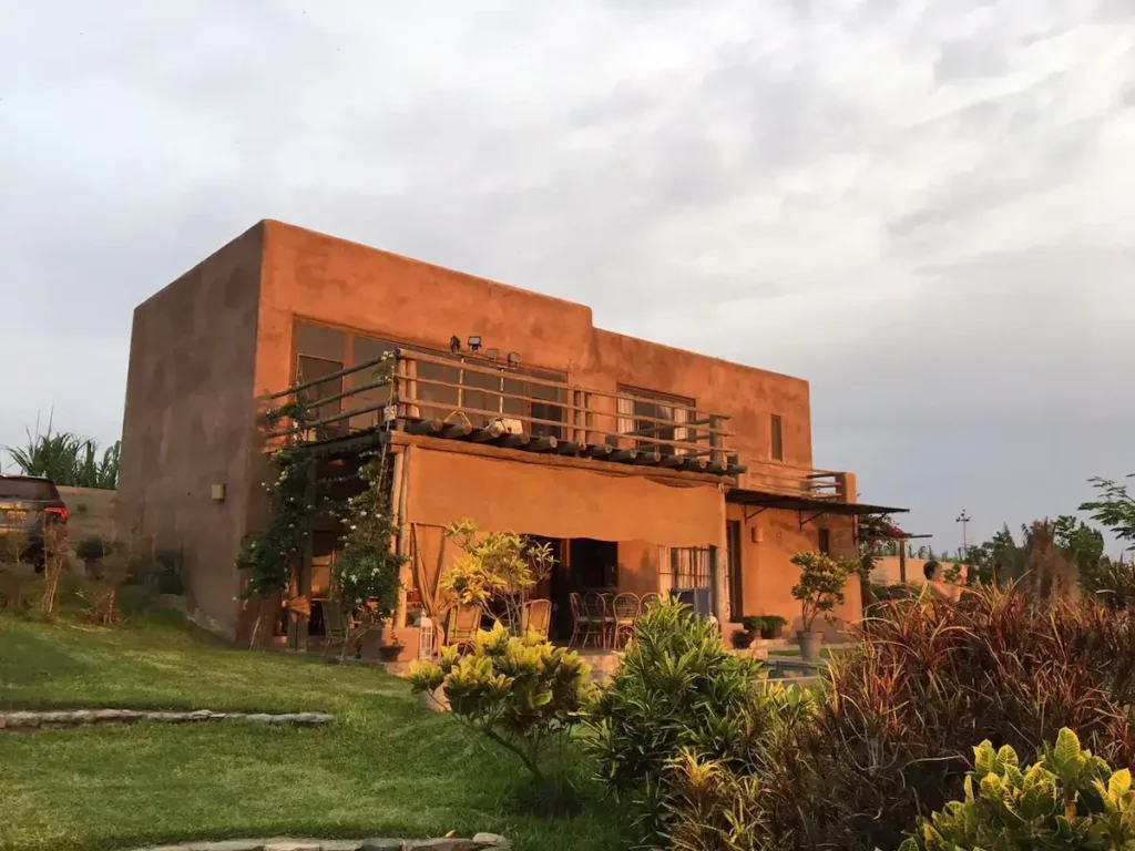 Airbnbs in Peru house with a vineyard
