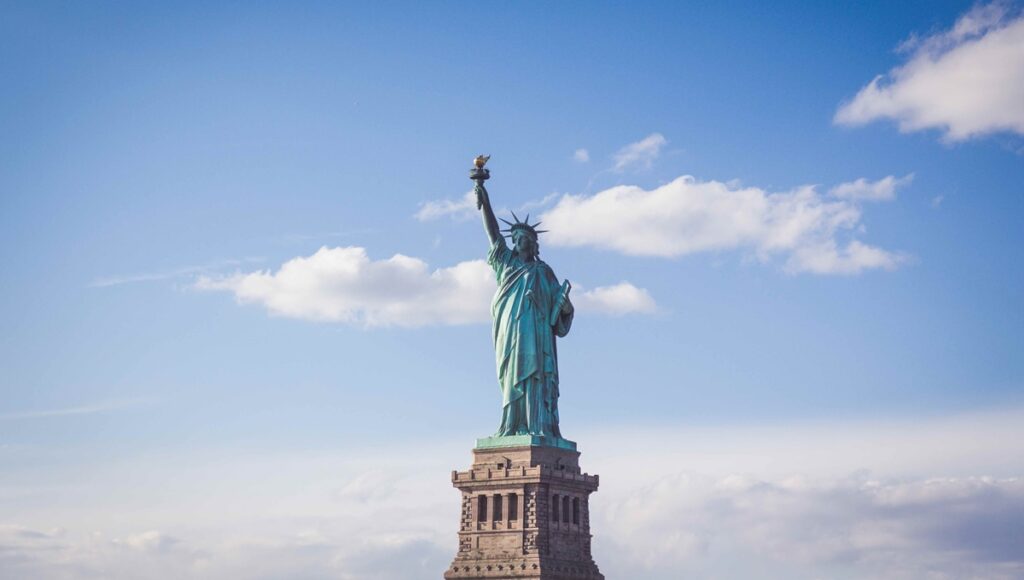 statue of liberty (2)