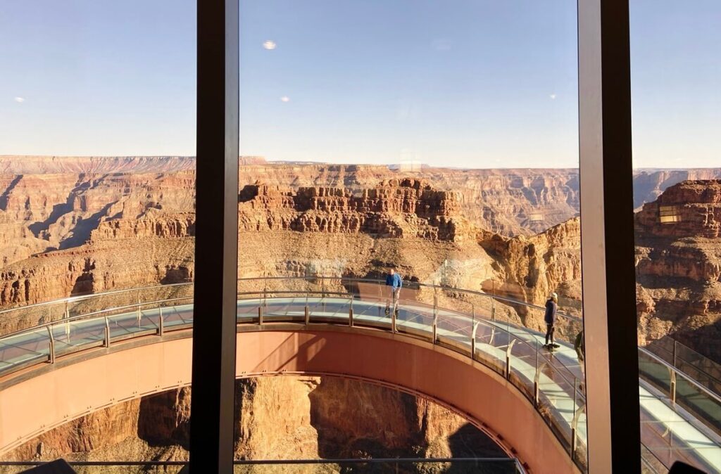 grand-canyon-west-skywalk