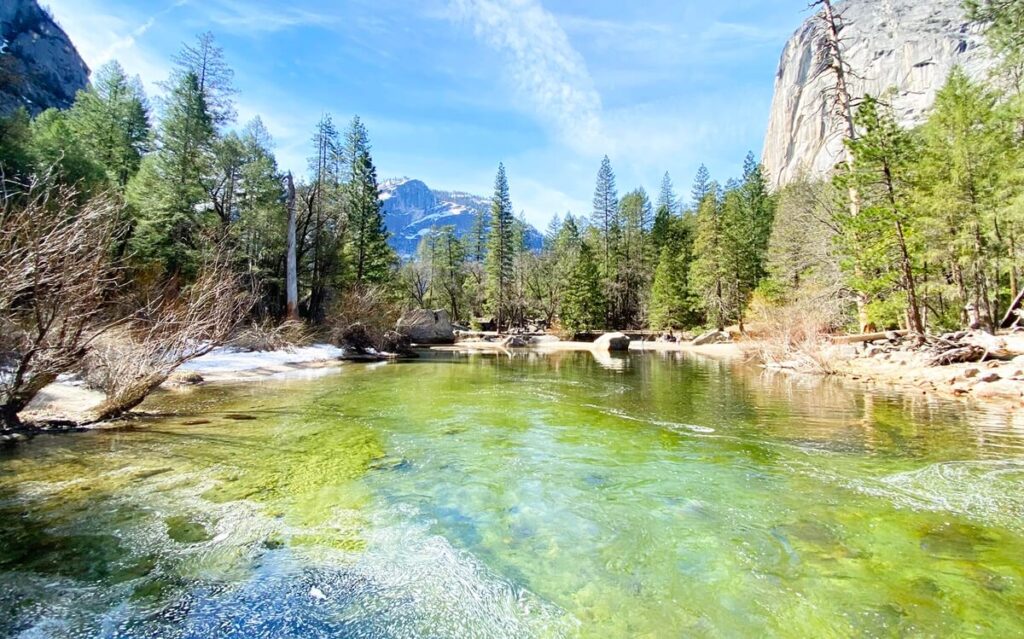 2 Days In Yosemite Itinerary mirror lake yosemite