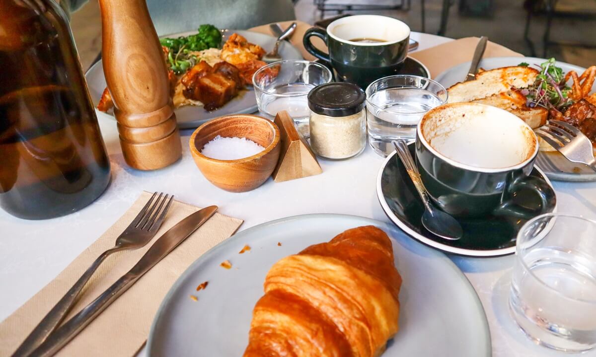 2 day montreal itinerary brunch