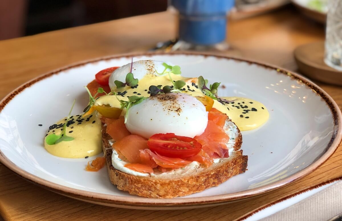 things to do in anchorage brunch