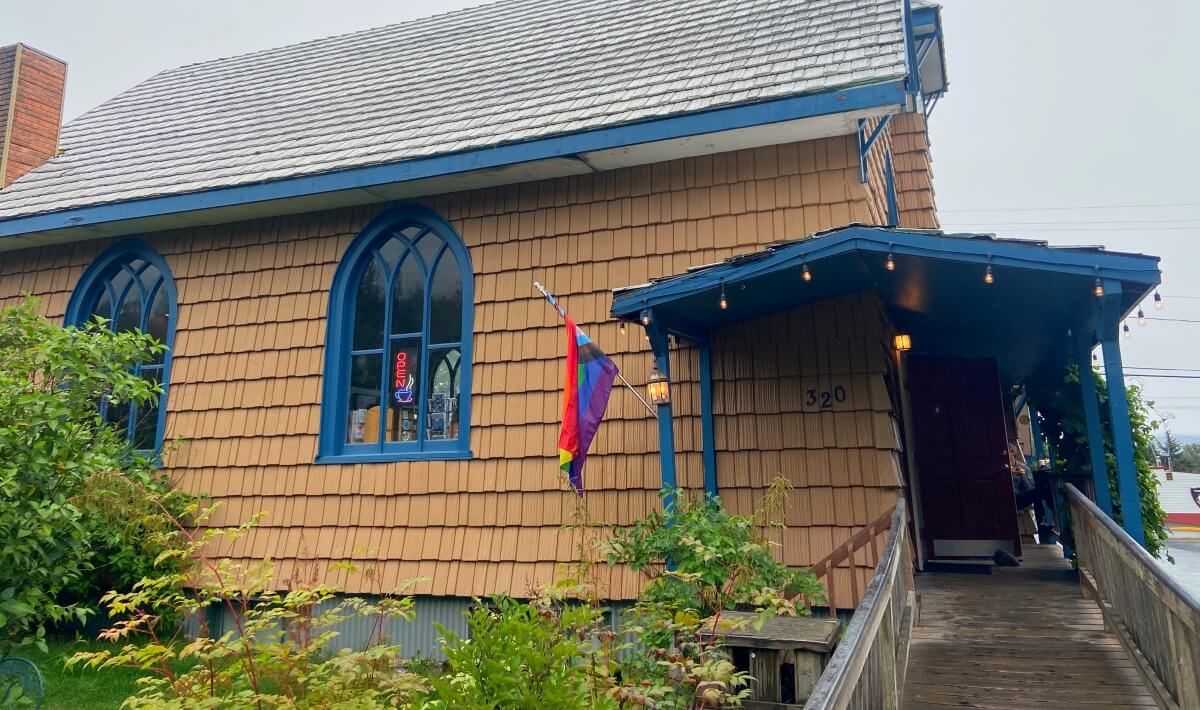 ressurection art galery