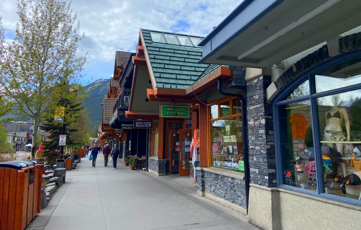 Banff to Glacier National Park shops in banff